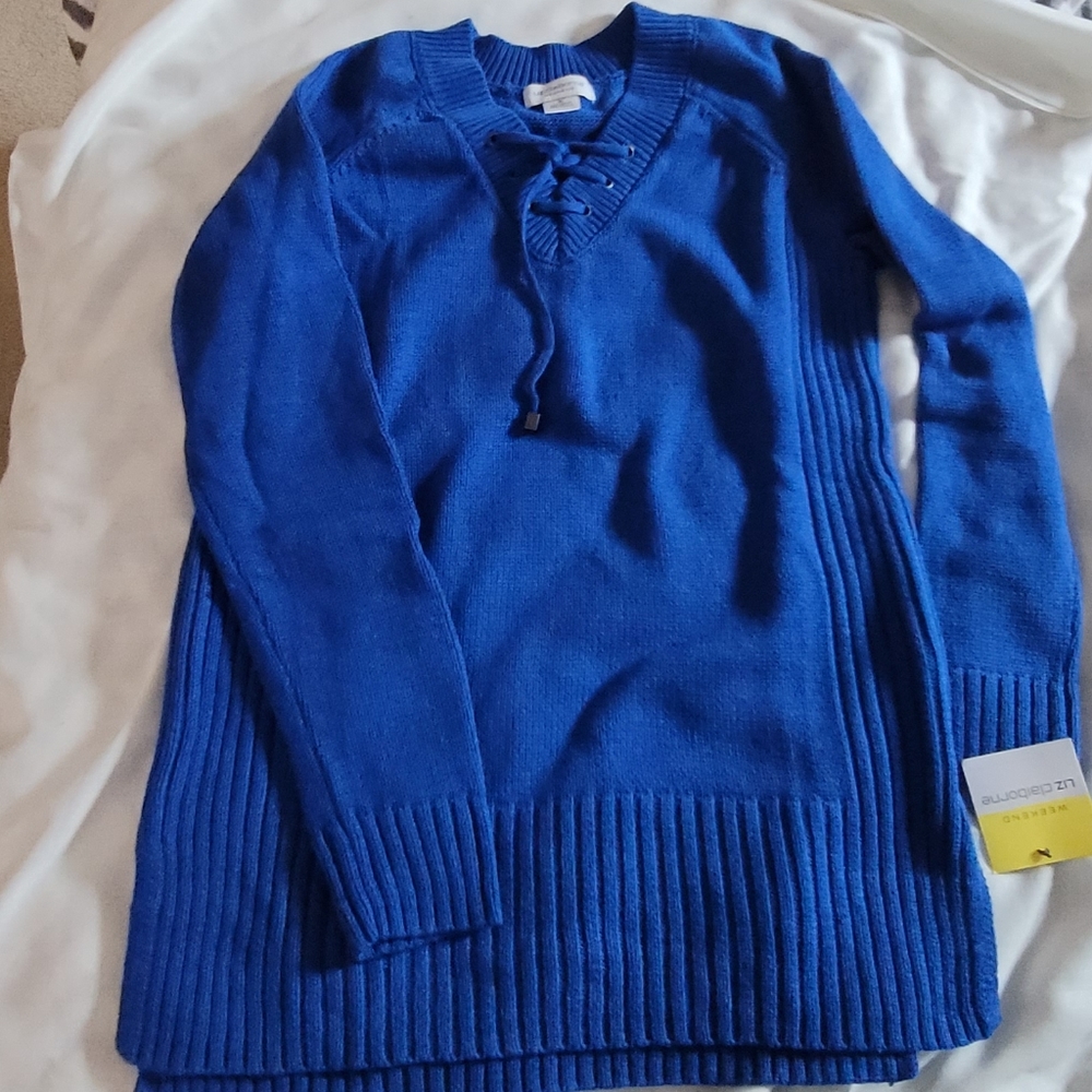 Liz Claiborne sweater blue small